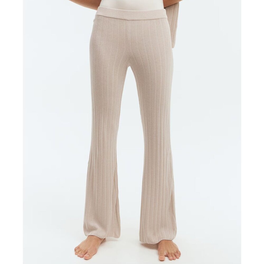 H&M Beige Ribbed Knit Pants